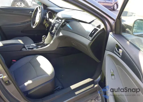 2013 Hyundai Sonata Gls z USA, uszkodzony, nr VIN 5NPEB4AC8DH778278